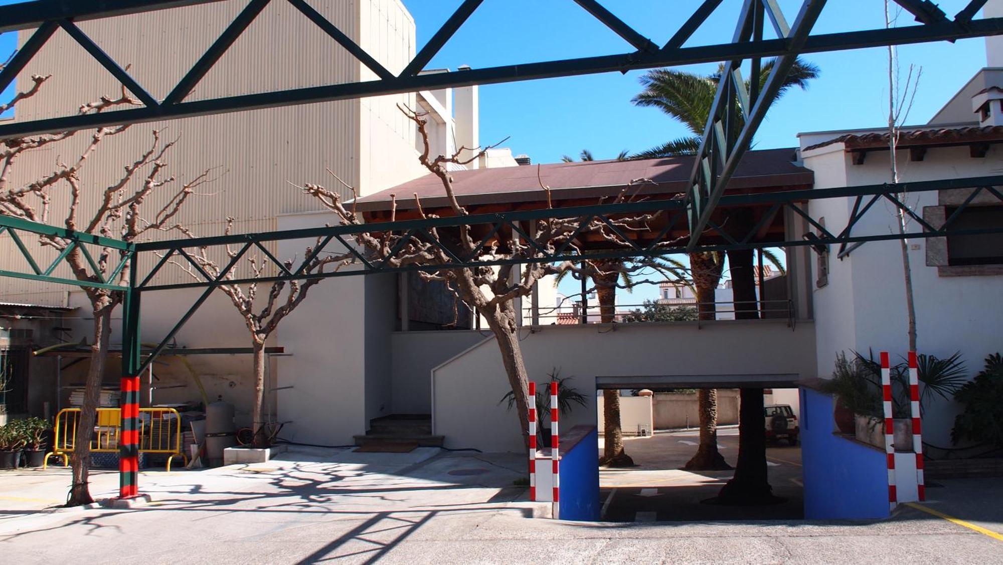 Hostal Miryam L' Escala Luaran gambar