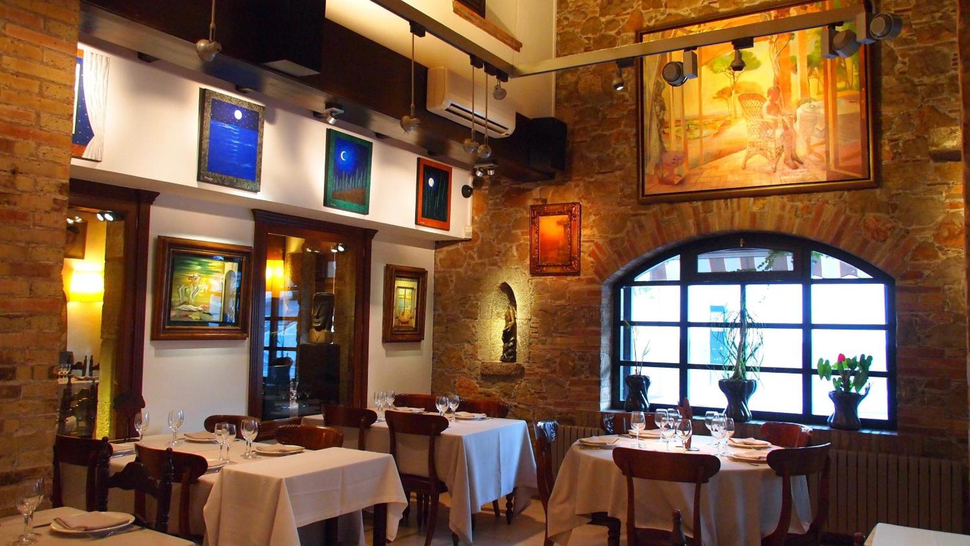 Hostal Miryam L' Escala Luaran gambar